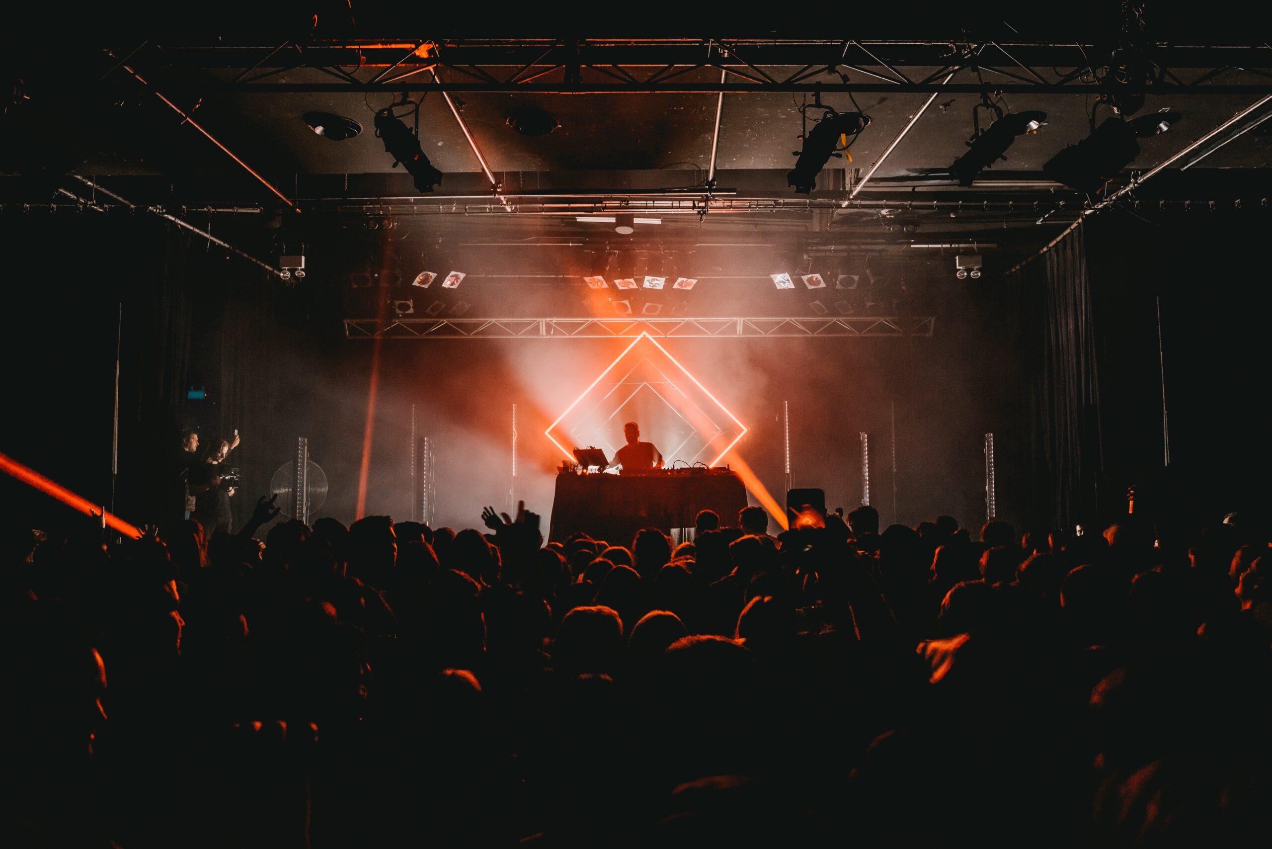 danny-howe-365401-unsplash-scaled.jpg